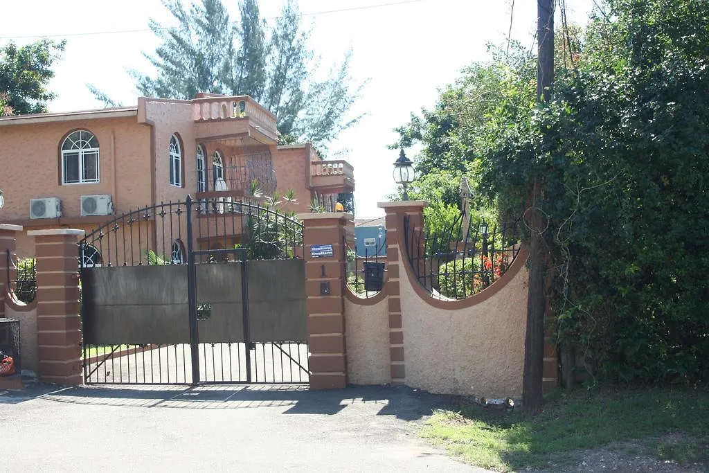 Cozy Apartment Kingston Jamaica